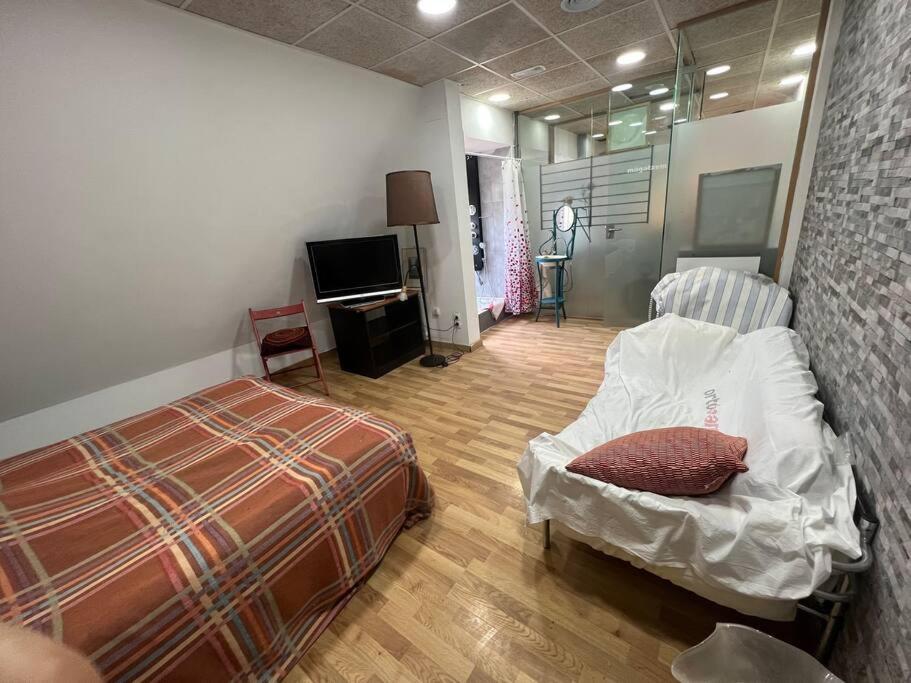 Apartamento Privado 4 En Chalet,Mascotas Si Matadepera Экстерьер фото