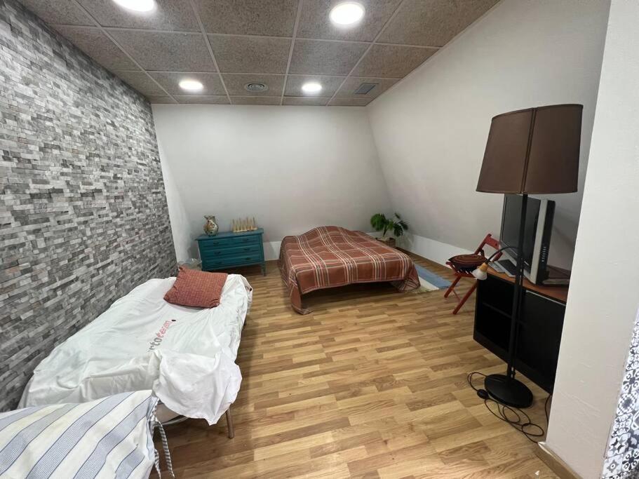 Apartamento Privado 4 En Chalet,Mascotas Si Matadepera Экстерьер фото